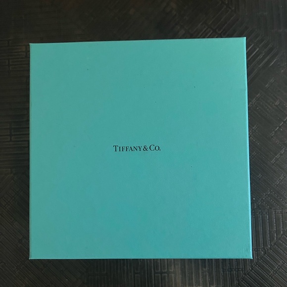 Tiffany & Co Crystal Atlas Bowl- Brand New In Box - Picture 6 of 7